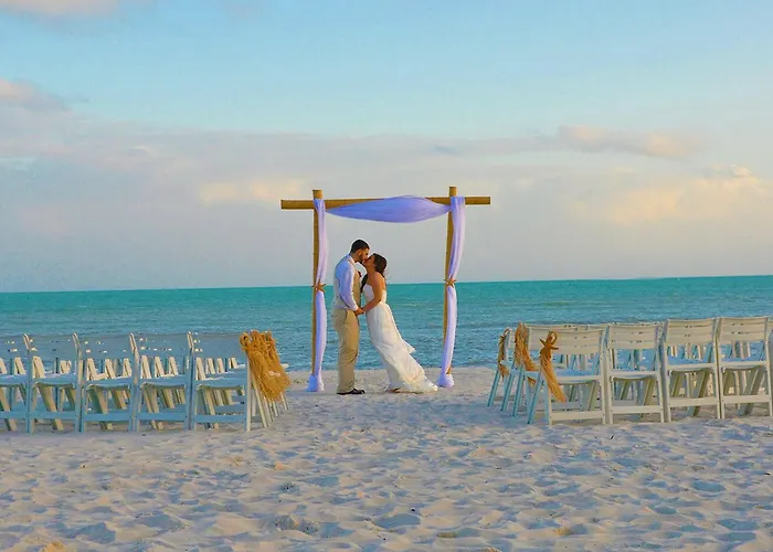 Margaritaville Beach House Key West